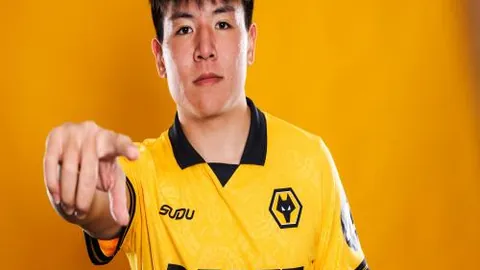 南非队勇捧2025橄榄球世界杯桂冠